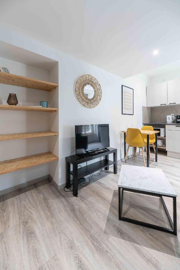 Residence Le Celest - Appartements Climatises - Centre Ville Vichy Bagian luar foto