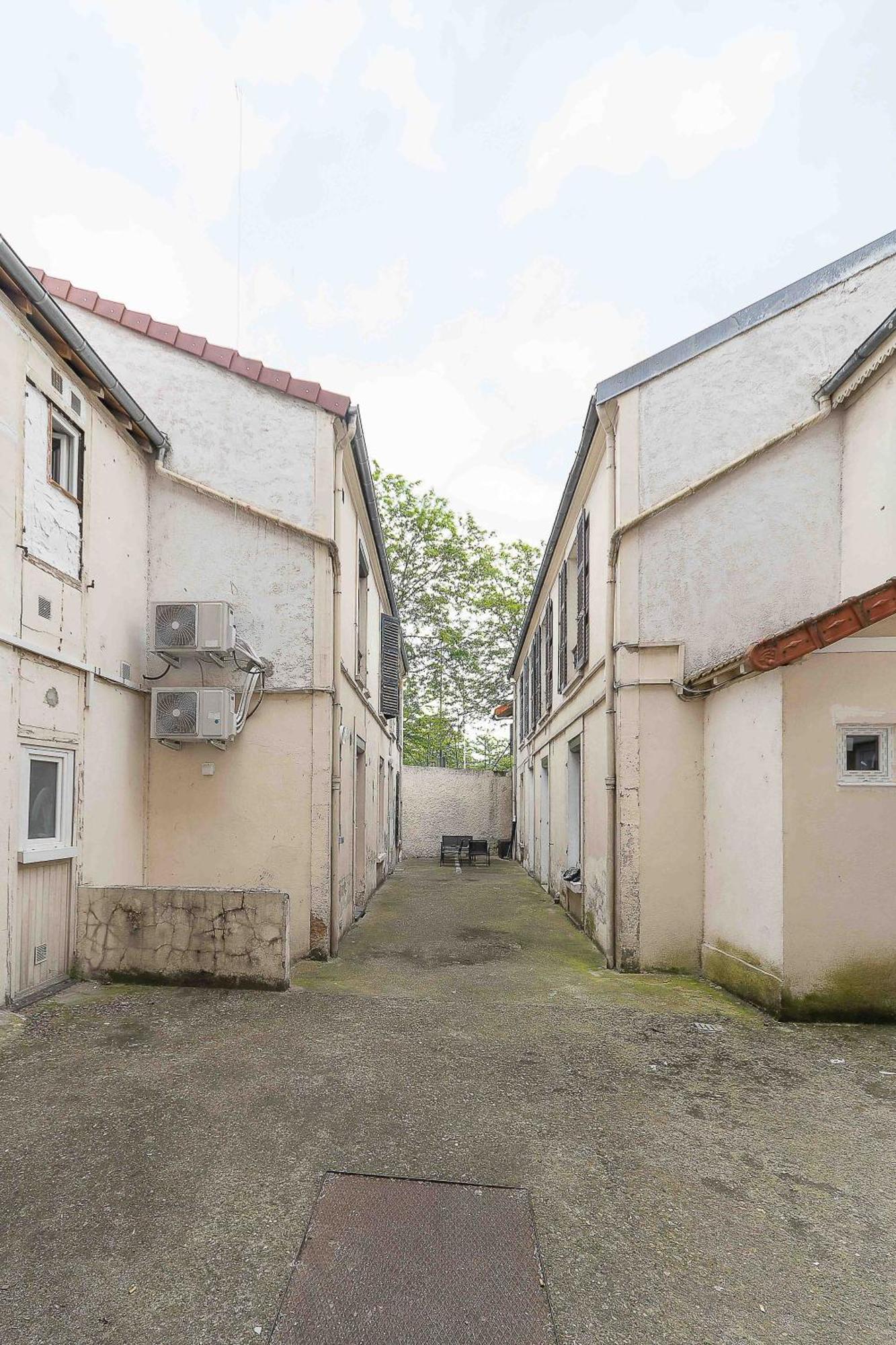 Residence Le Celest - Appartements Climatises - Centre Ville Vichy Ruang foto